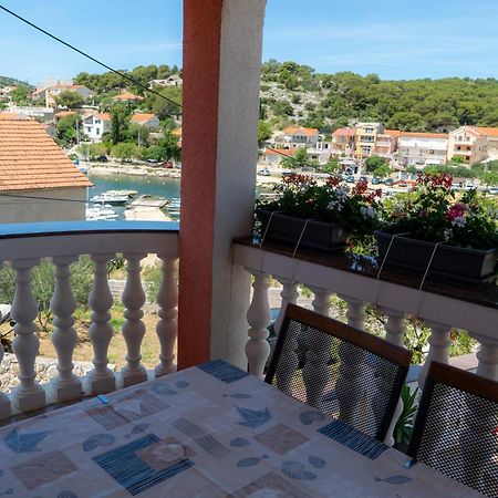 Apartments Zubcic Tisno Kültér fotó