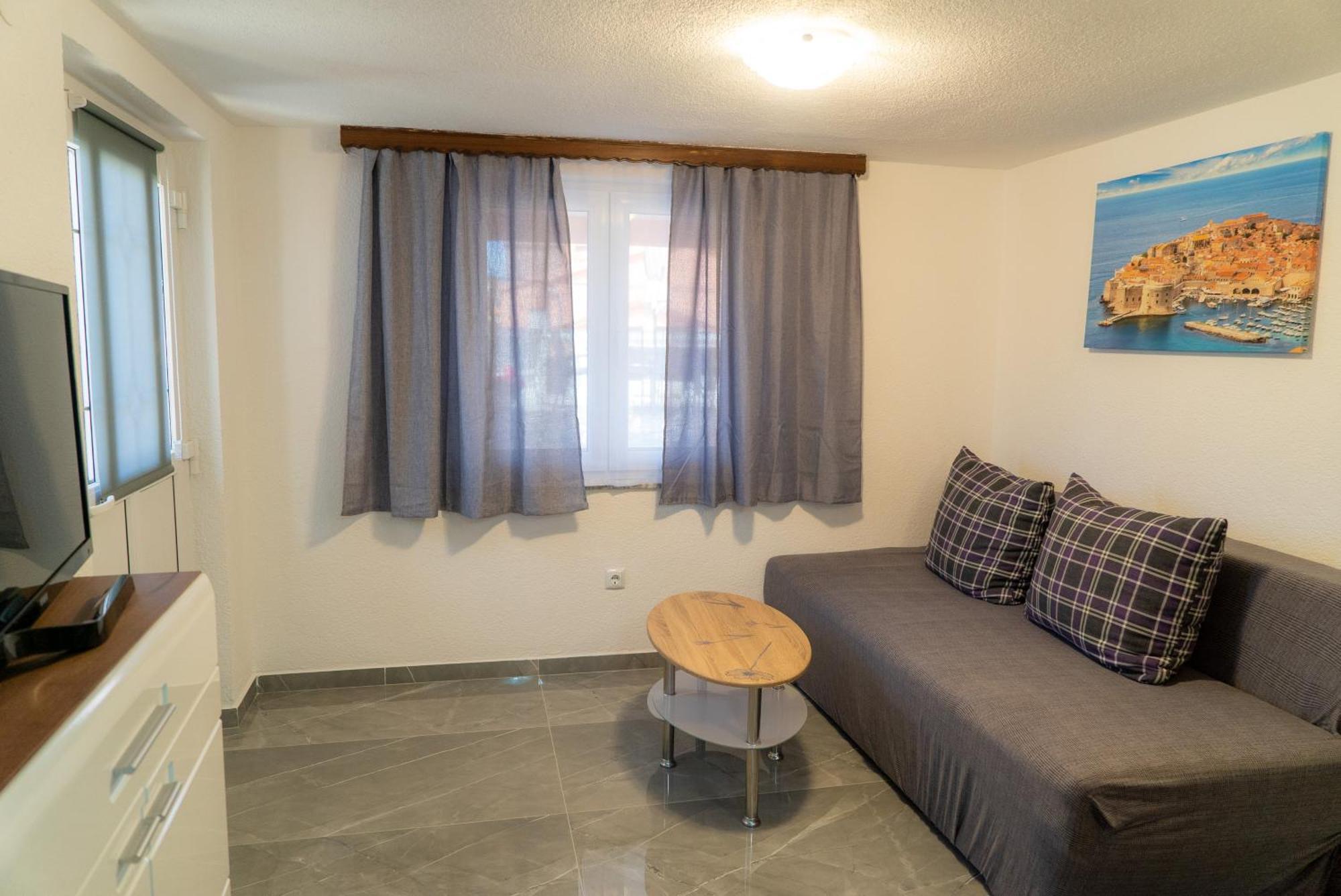 Apartments Zubcic Tisno Szoba fotó