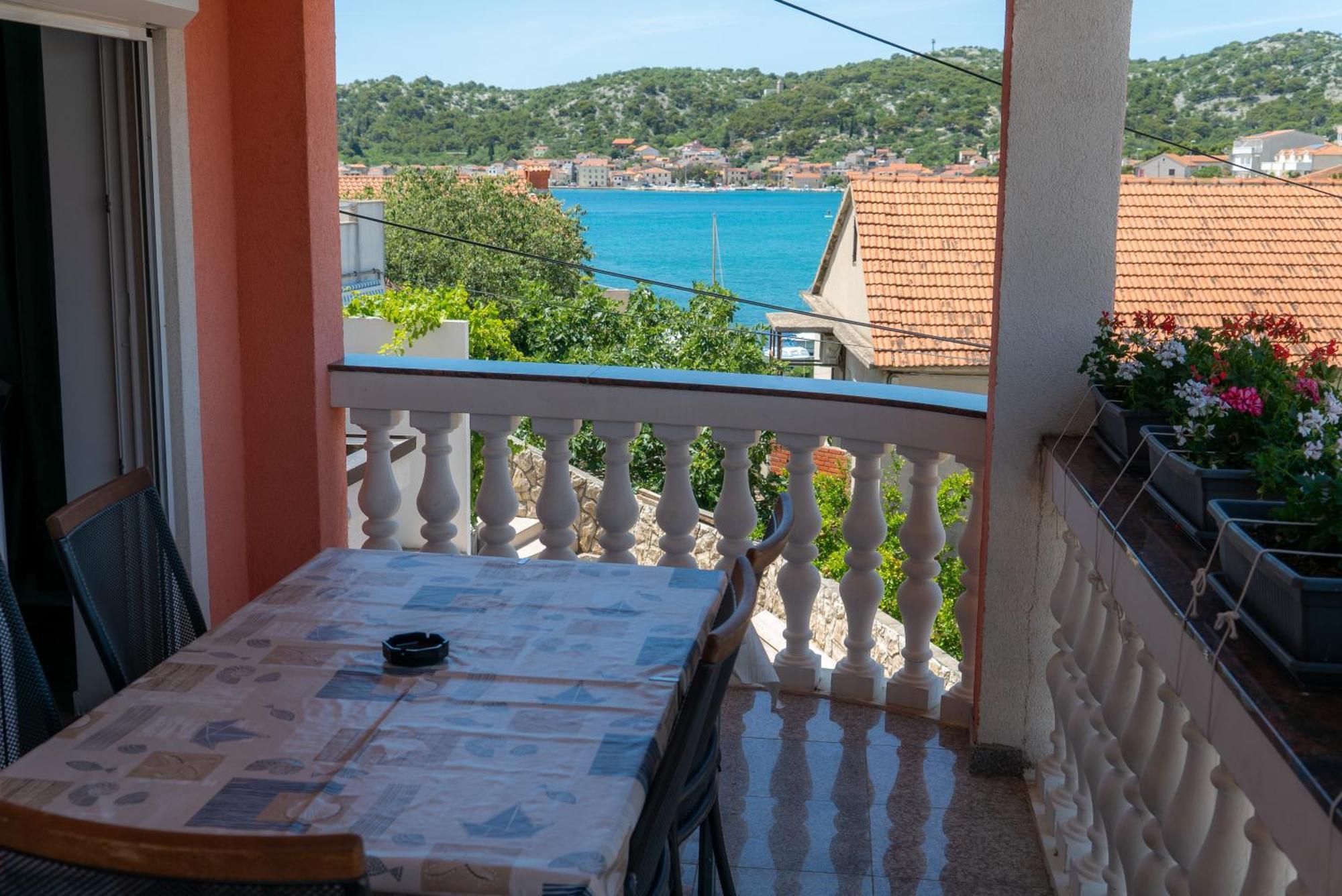 Apartments Zubcic Tisno Kültér fotó