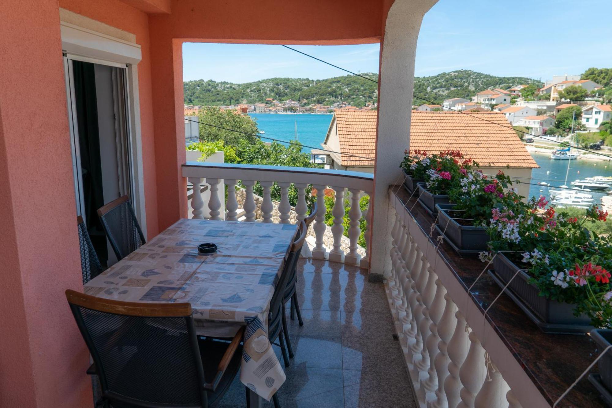 Apartments Zubcic Tisno Kültér fotó