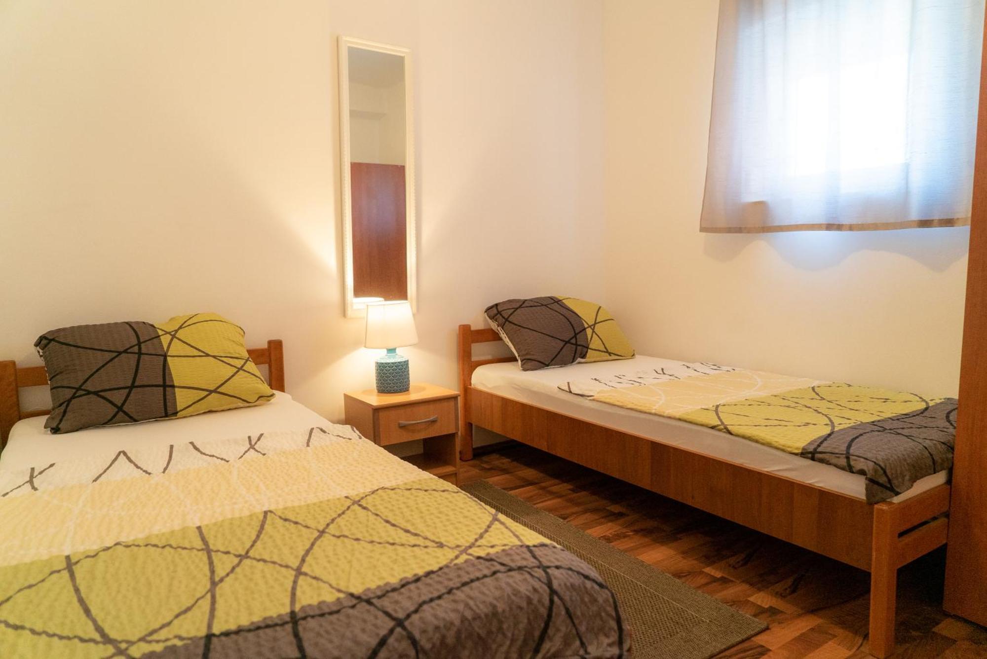 Apartments Zubcic Tisno Kültér fotó