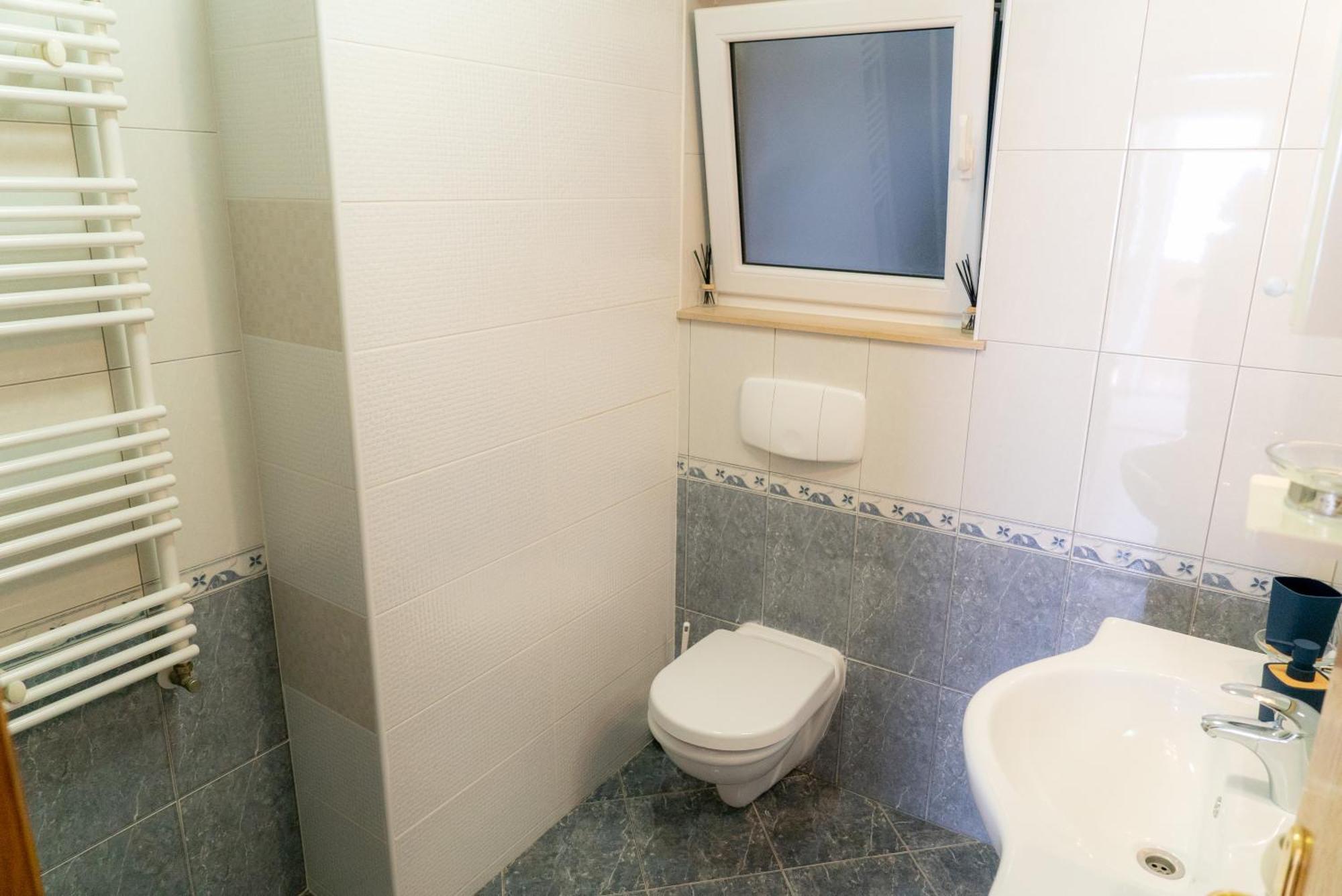 Apartments Zubcic Tisno Szoba fotó